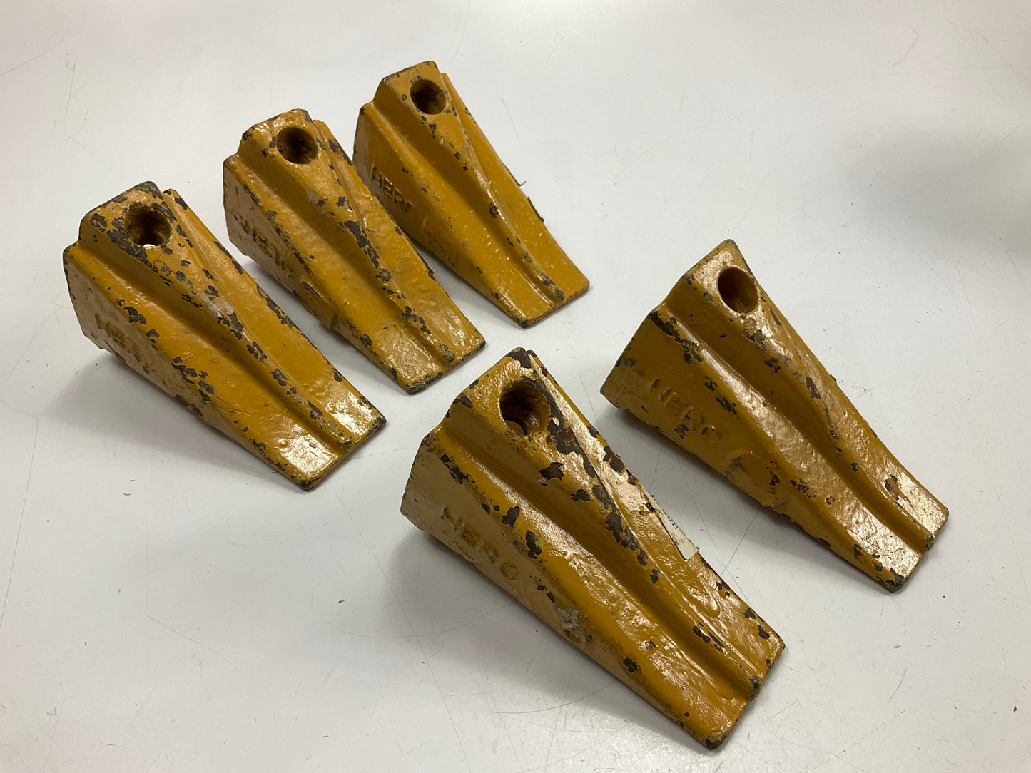 (5) Hercules 156 Extreme Duty Excavator Bucket Tooth 156EXT For Hensley 156