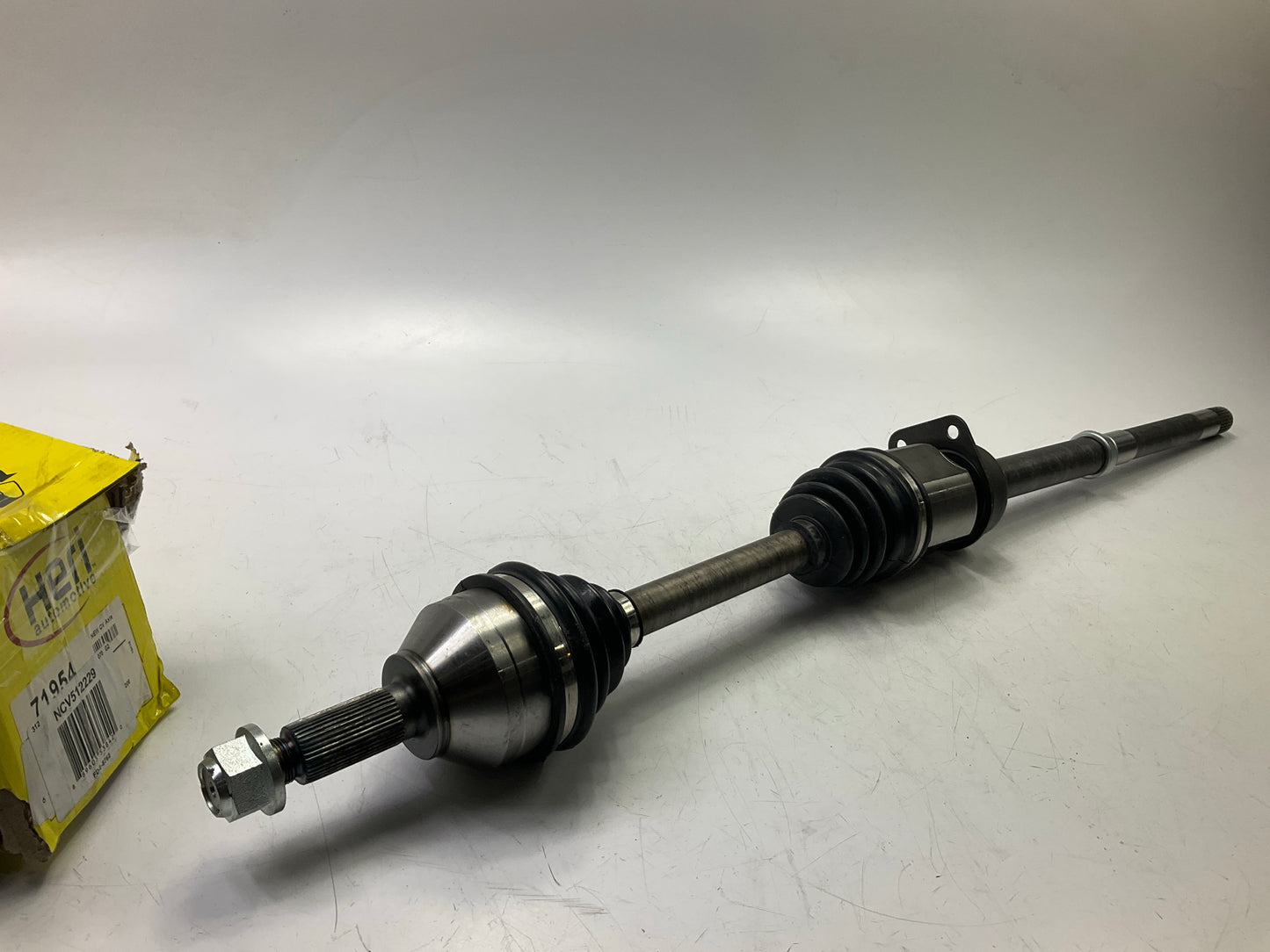 Heri 71954 Front Right CV Axle For 2009-2011 Ford Flex, 2010-11 Lincoln MKT AWD