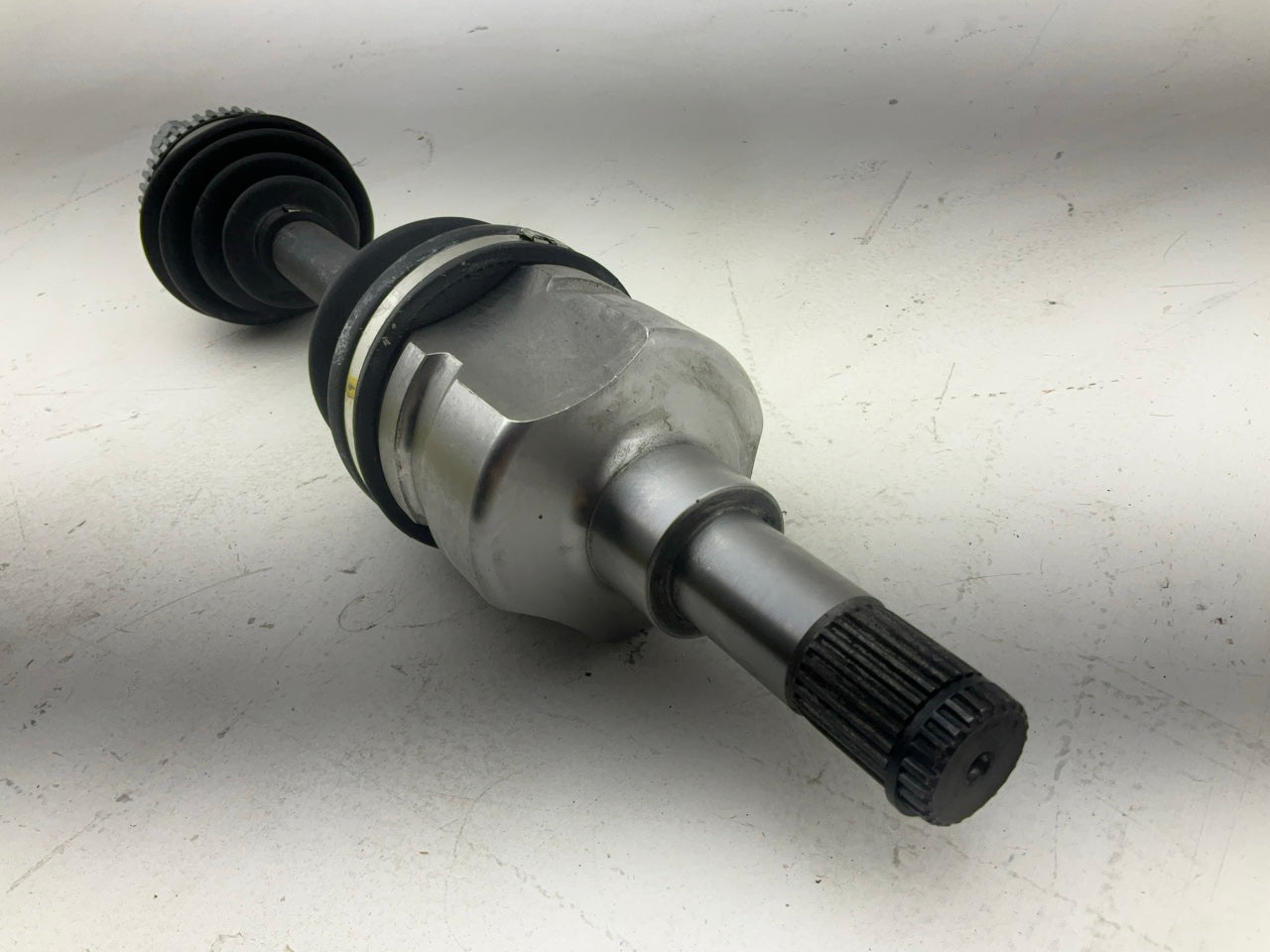 REMAN. Heri 72517 Front Left Drivers Side CV Axle Assembly
