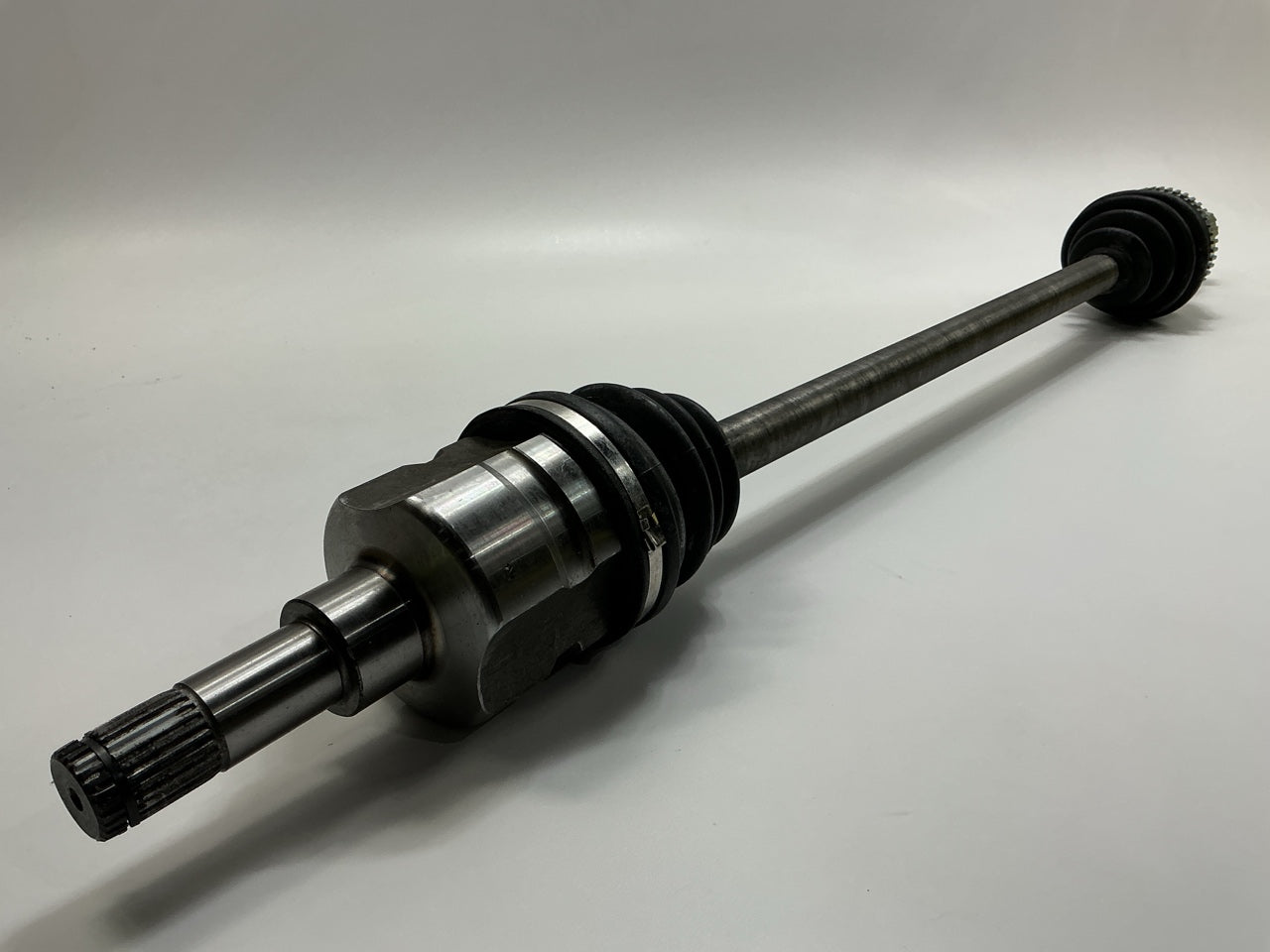 Heri 72518 Front Right CV Axle For 2001-10 Chrysler PT Cruiser, Neon