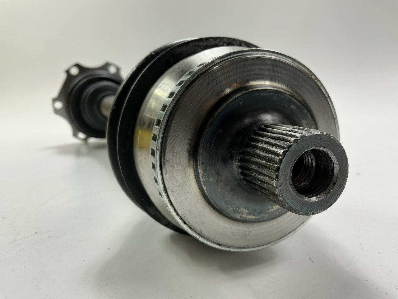 Heri 77914 Front Right CV Axle 97-01 Audi A4 Quattro 98-00 VW Passat Auto Trans