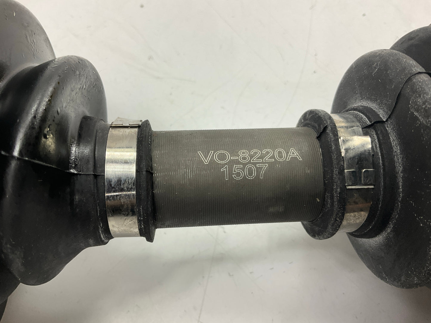 Heri 79740 Front Right CV Axle Shaft W/ Viscous Clutch For 1999-2003 Volvo S80