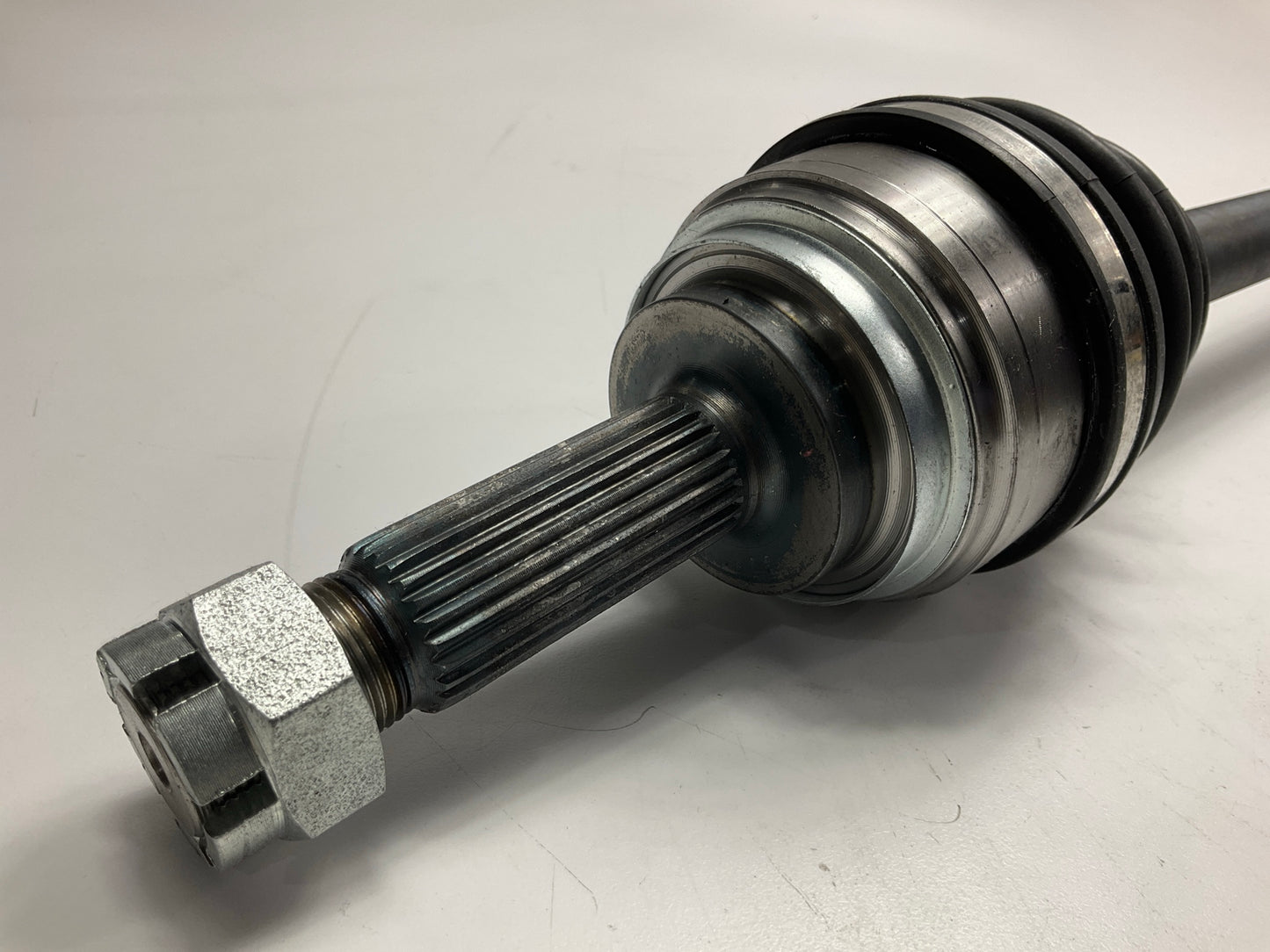 Heri 89672 Front Right CV Axle For 1997-2002 Mitsubishi Mirage