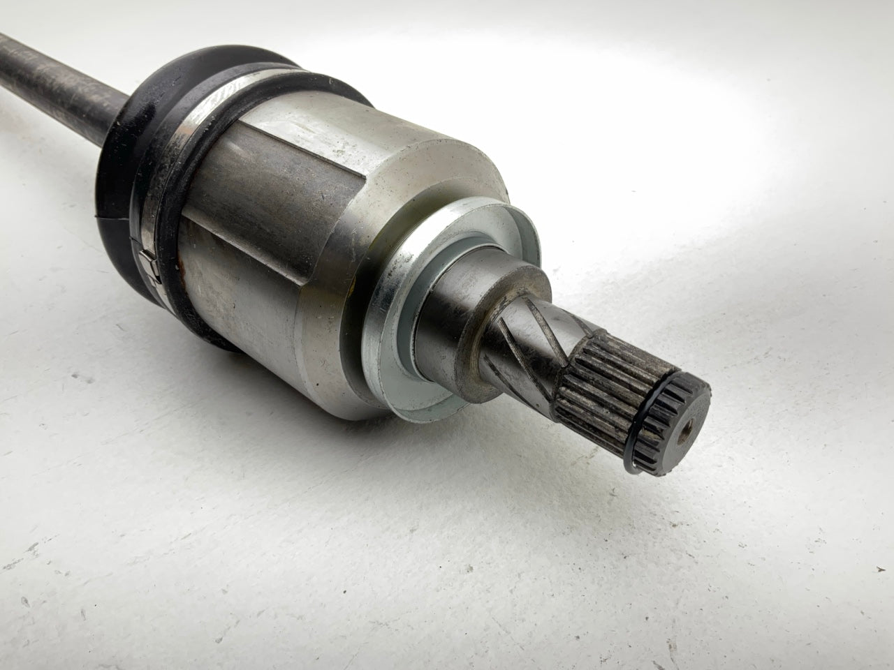 Heri 93772 Front Right CV Axle For 1991-1992 Nissan Sentra 1.6L AUTO TRANS