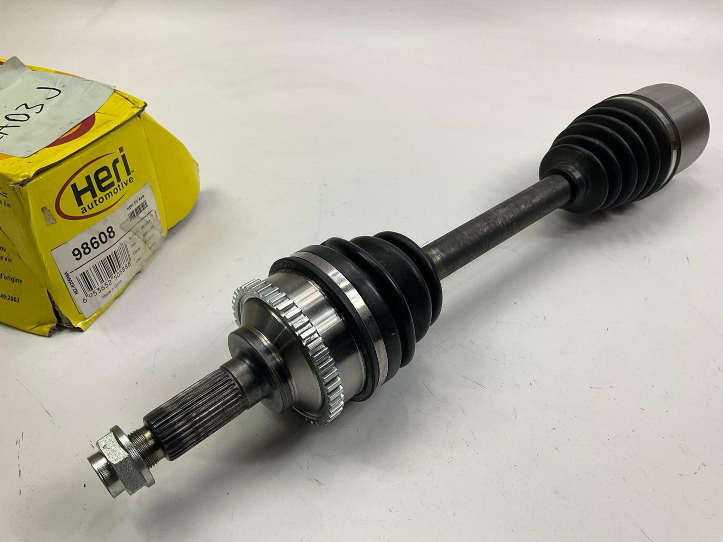 Heri 98608 Front Right CV Axle For 1995-2002 Mazda Millenia