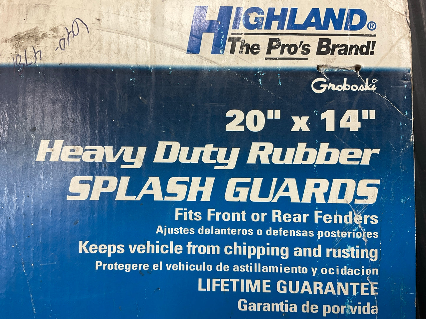 Highland 10072  20'' X 14'' Heavy Duty Rubber Splash Guard Mud Flaps