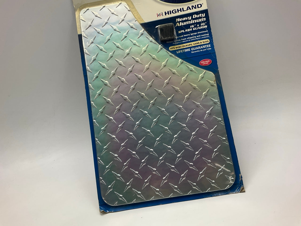 Highland 1007700 16'' X 10'' Aluminum Diamond Plate Splash Guards Mud Flaps