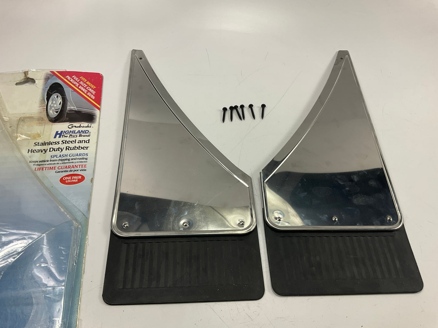 OPEN BOX Highland 10617 Stainless Steel & Rubber Splash Guard Mud Flaps 17''x7''
