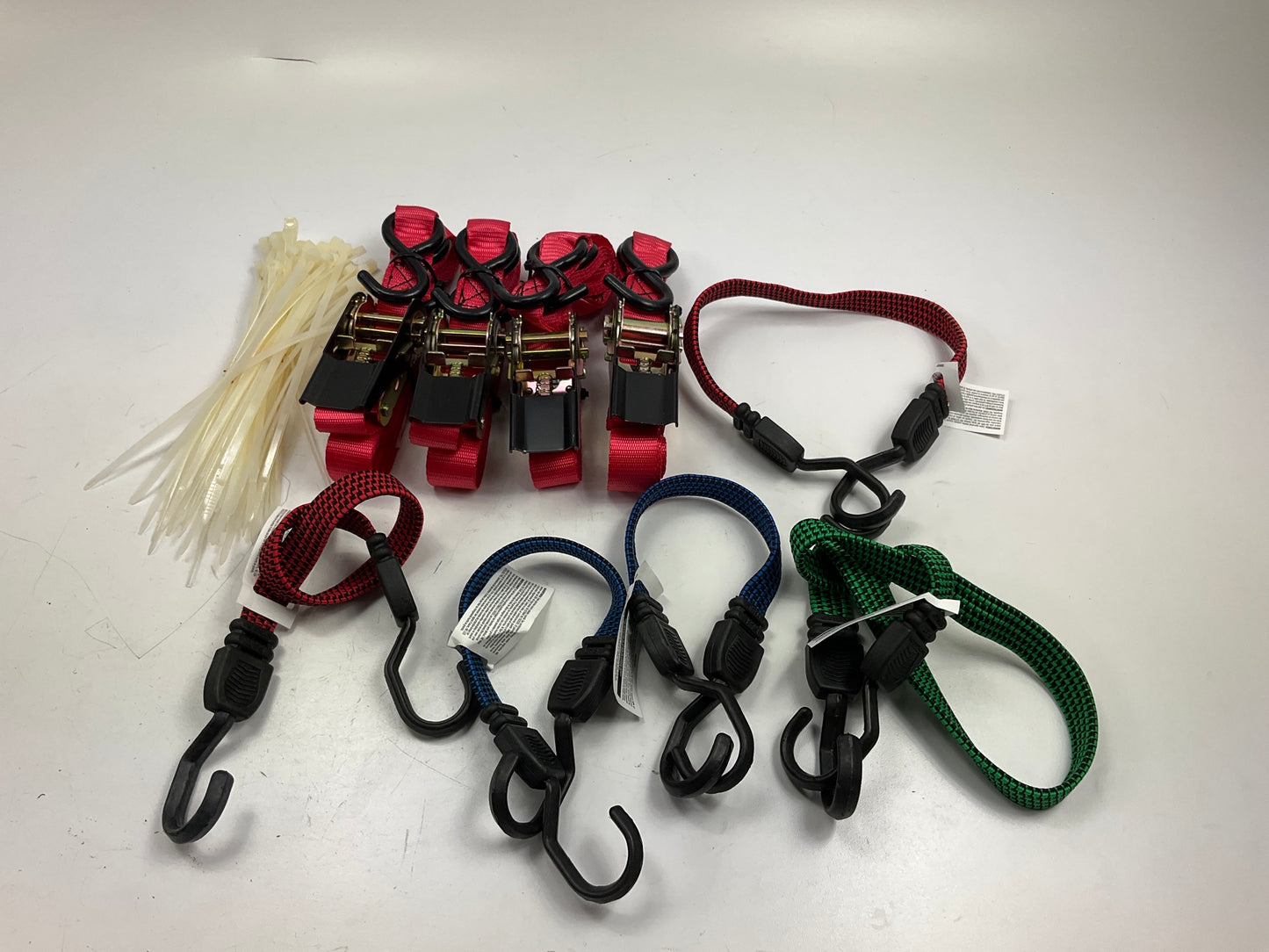 Highland Group 11678 Cargo Value Pack, (4) 300lb Ratchet Straps & (5) Fat Straps