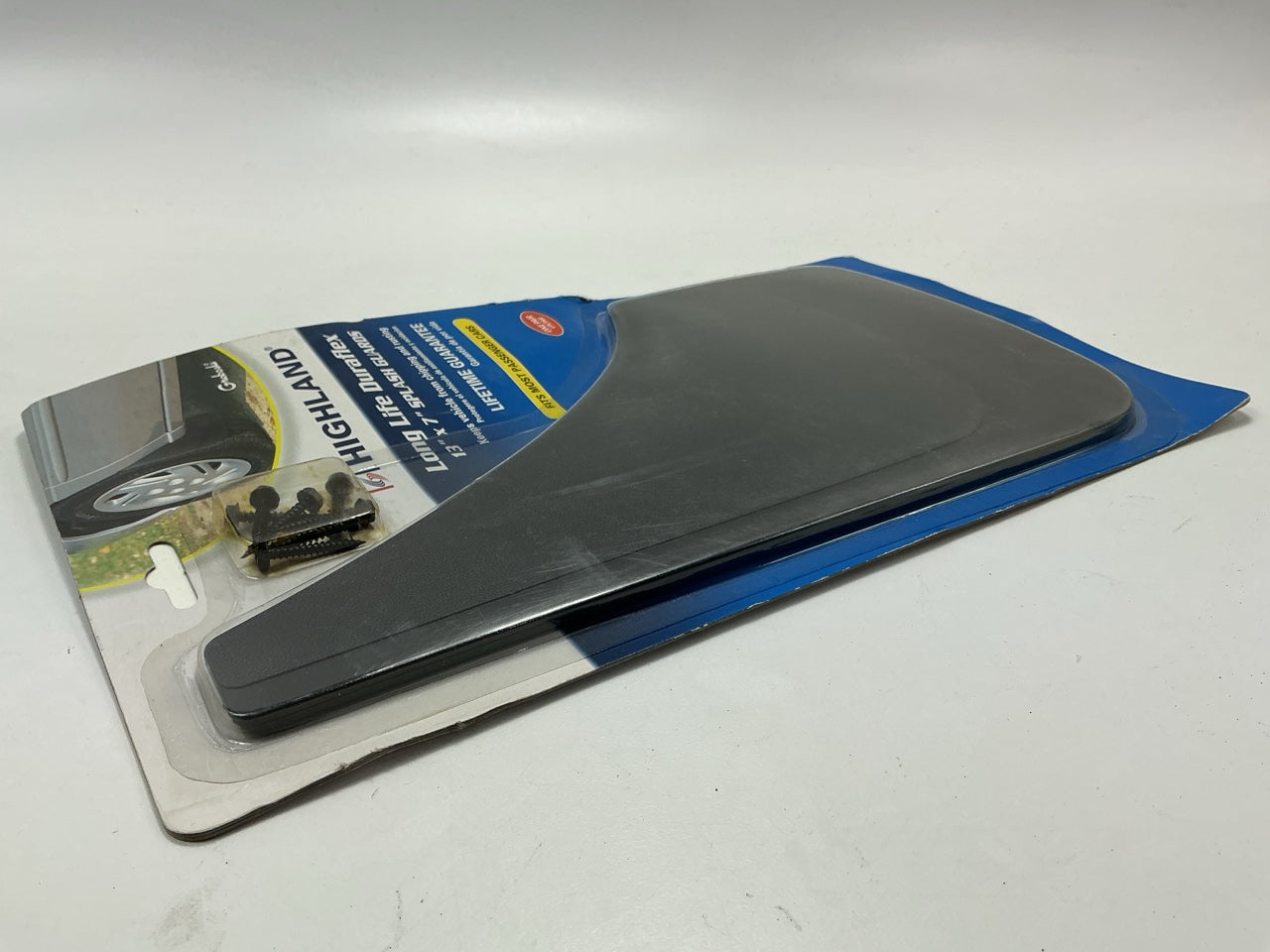 Highland Group 82120 Splash Guards / Mud Flaps, Universal 13'' X 7'' Splash Guards
