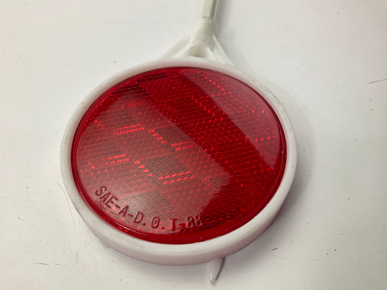 Hillman 840074 48'' Red Fiberglass Driveway Markers Reflector