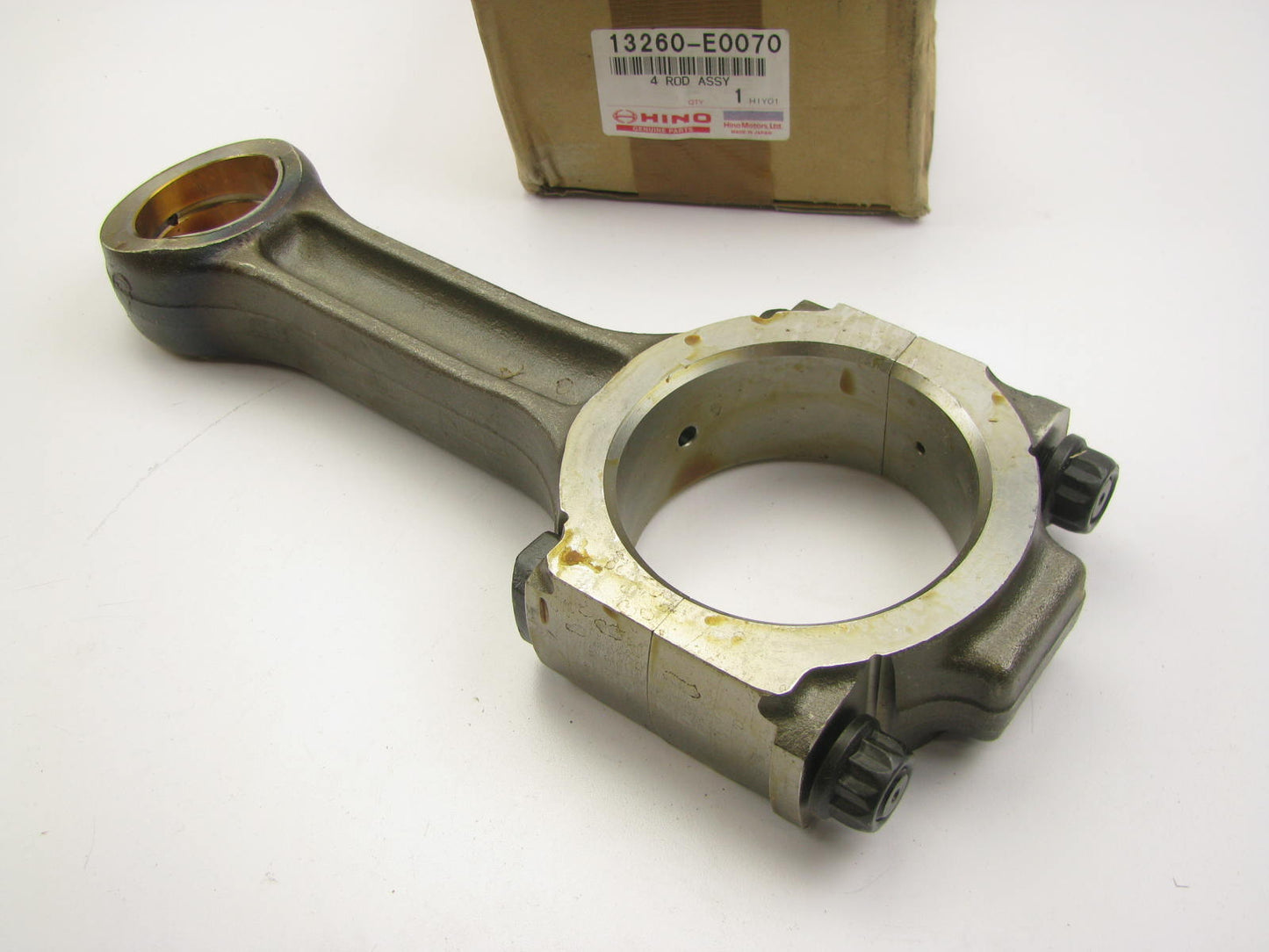 NEW - OEM Hino 13260E0070 Engine Connecting Rod Assembly