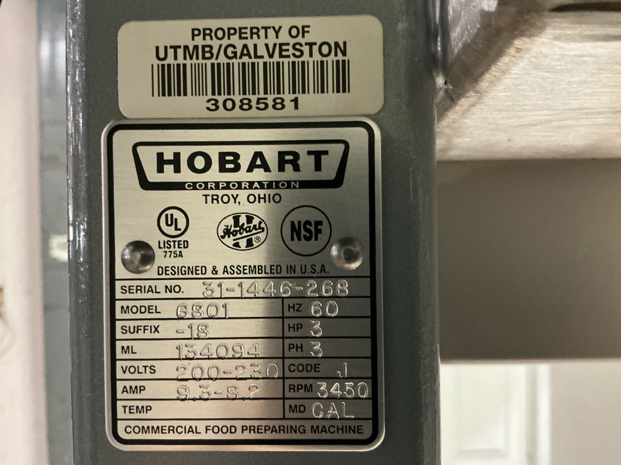 New Old Stock - Hobart 6801-18 Vertical Blade Electric Meat Saw NEVER USED 2008