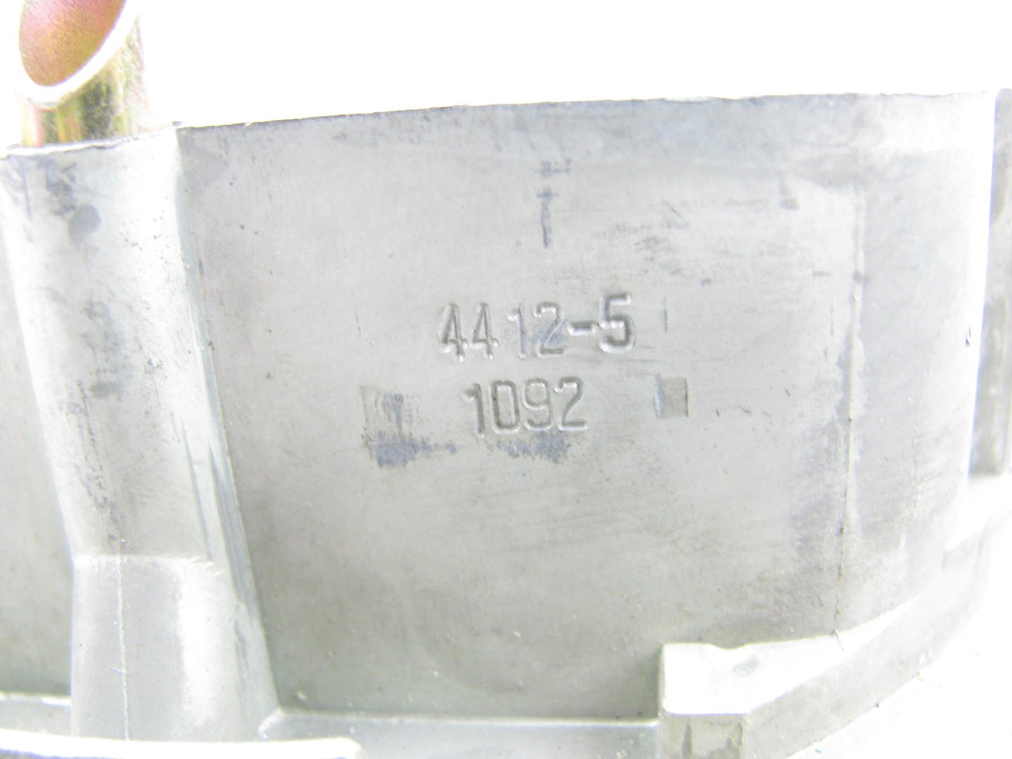 NEW IN BOX - Holley 0-4412C 2-BBL Avenger Carburetor 50cc 500 Cfm - Model 2300