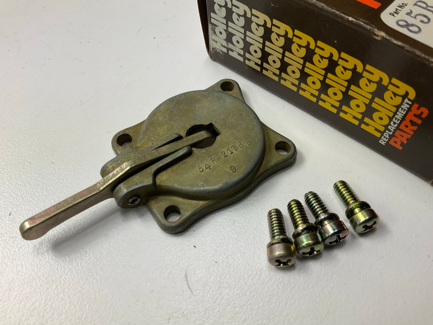NEW Holley 85R-4036S Holley 50 Cc Accelerator Pump Housing Cover 34R-2178B