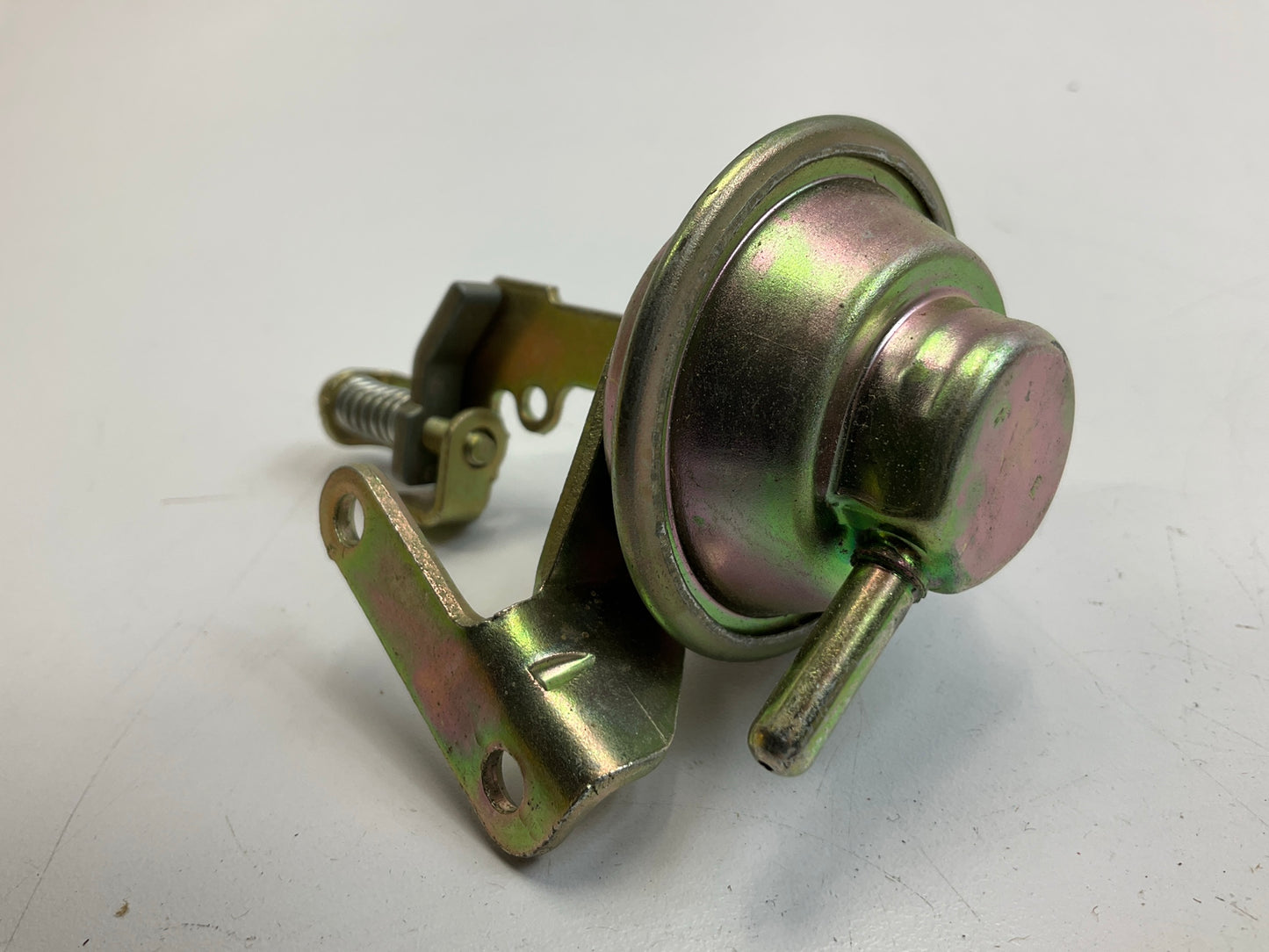 Carburetor Choke Pull-Off For 1977-1981 Buick W/ Rochester 4-BBL - 9-204