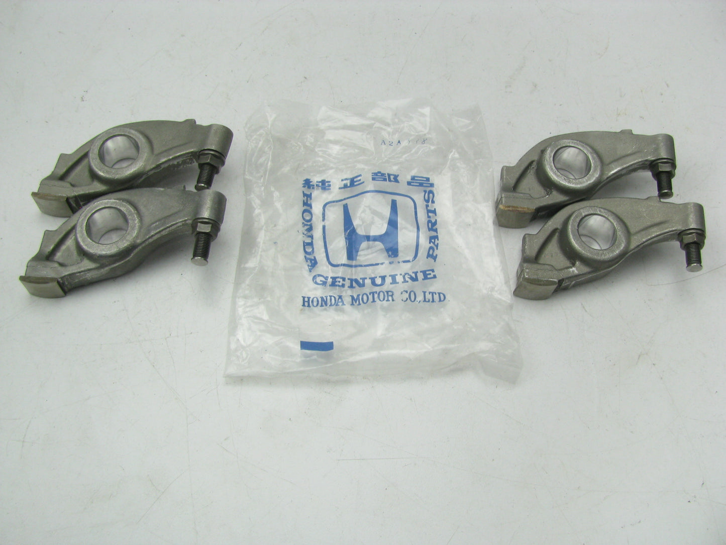 (4) NEW GENUINE OEM Honda 14622PM3000 Intake Rocker Arms 88-95 Honda 1.5L 1.6L