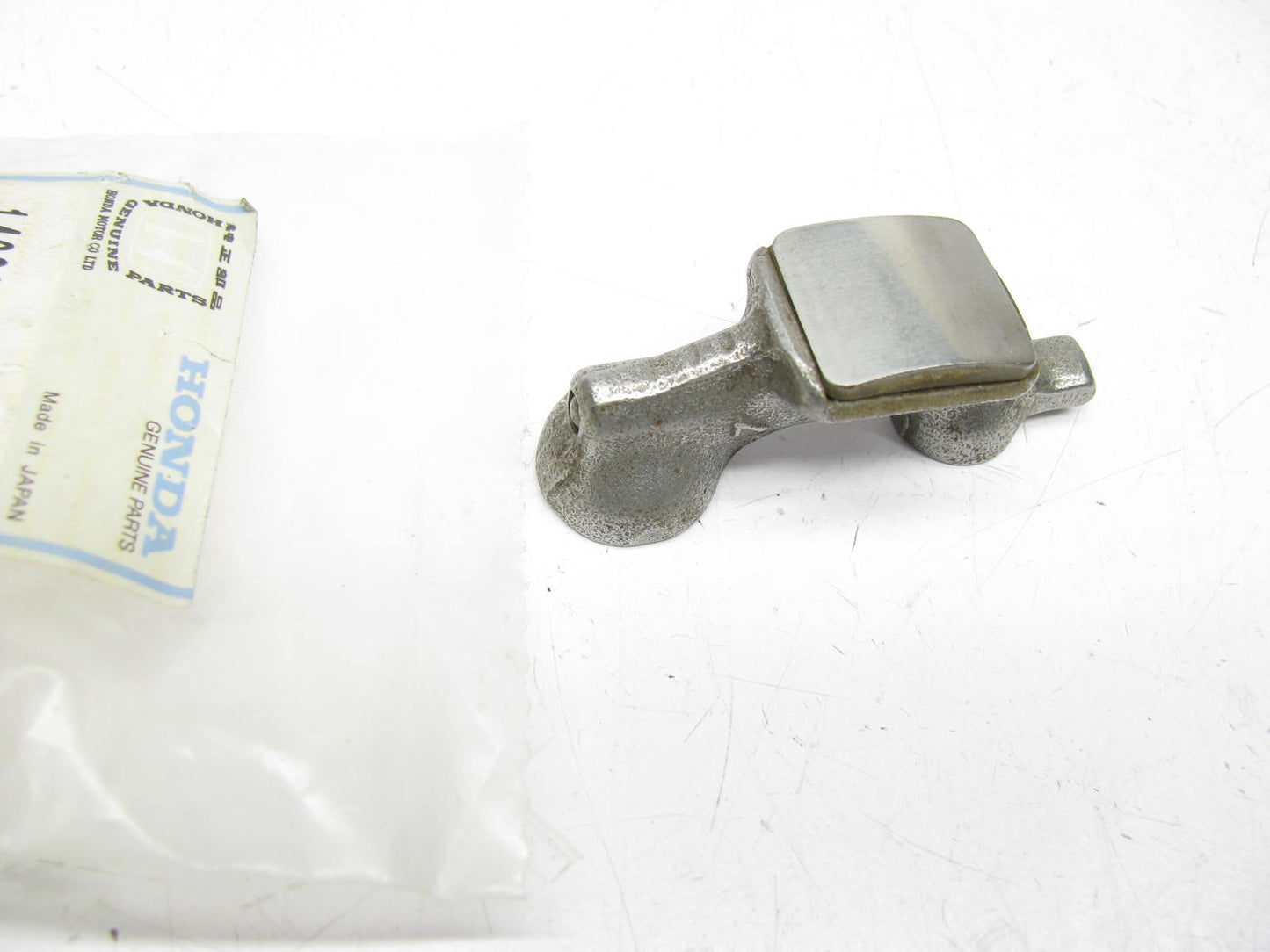 NEW - OEM Honda 14623-P0G-A00 Exhaust Rocker Arm For 1995-1997 Accord 2.7L