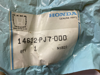 NOS Genuine OEM Honda 14632-PJ7-000 Engine Intake Rocker Shaft ''B''