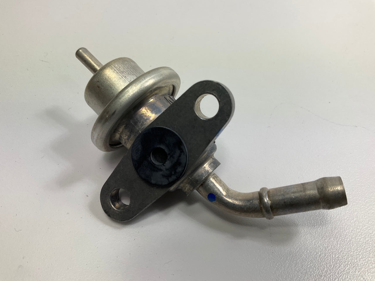 NEW GENUINE OEM Honda 16740-PH7-005 Fuel Injection Fuel Pressure Regulator