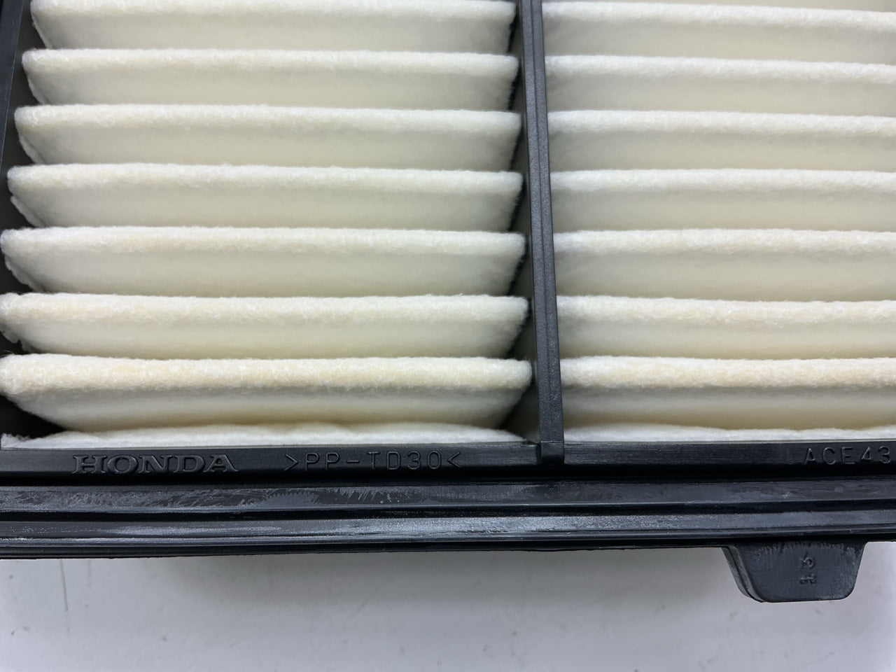 NEW - OEM 17220-RB0-000 Engine Air Filter For 2009-2013 Honda Fit