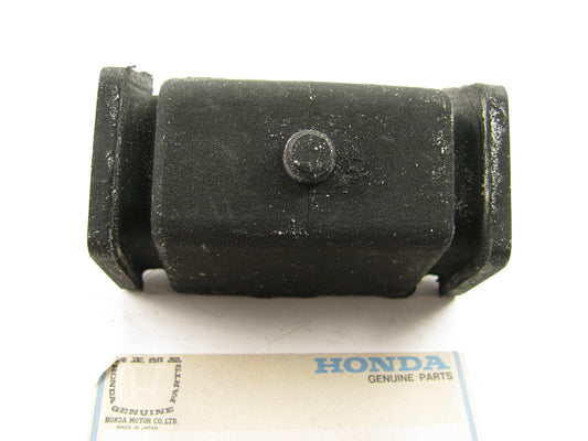 NEW - OEM 51315-SA0-000 Front Stabilizer Sway Bar Bushing For 80-83 Honda Civic