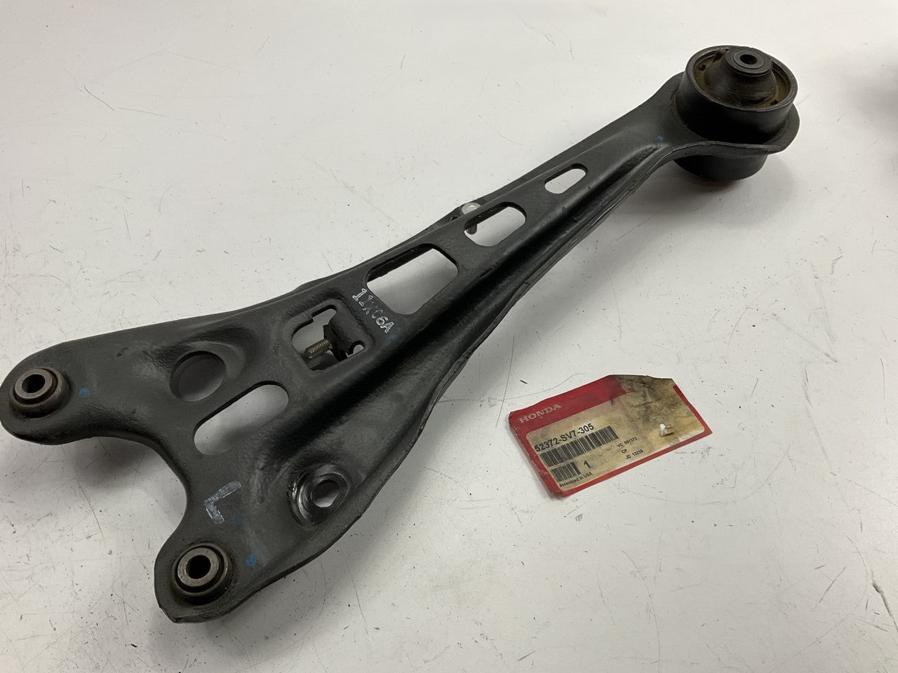 NEW - OEM 52372-SV7-305 Rear Left Trailing Arm For 1995-1997 Honda Accord EX LX