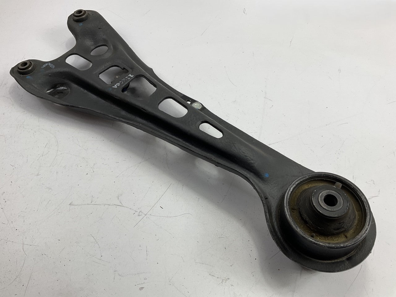 NEW - OEM 52372-SV7-305 Rear Left Trailing Arm For 1995-1997 Honda Accord EX LX