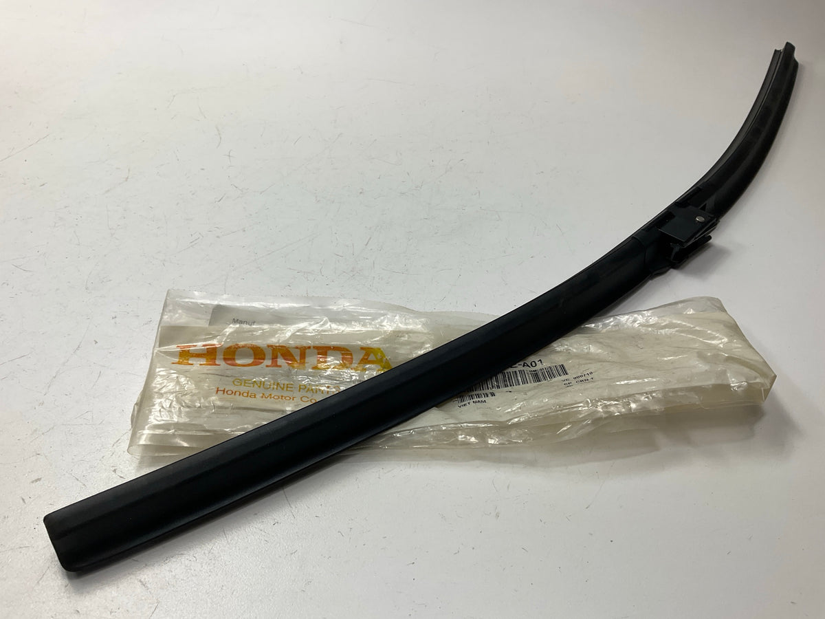 NEW OEM Honda 76620-SNE-A01 Left Windshield Wiper Blade 2006-2007 Honda Civic
