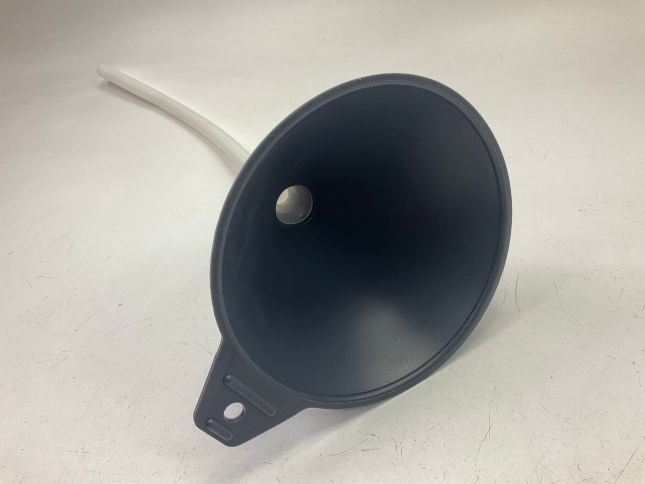 Hopkins 06064MI Flexible 18'' Long Hose Transmission Filler Funnel