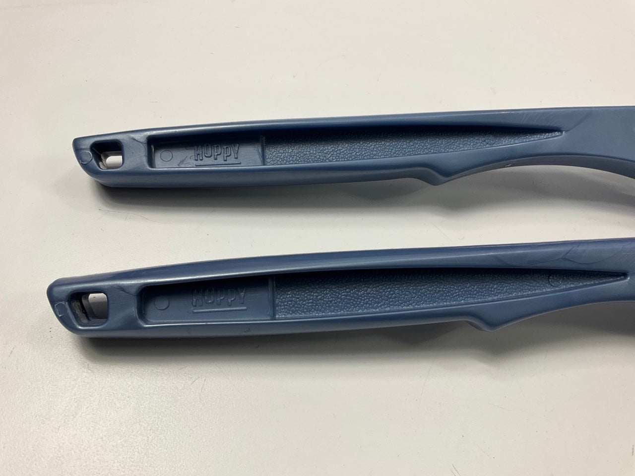 (2) Hopkins 19513  22'' Super Deluxe Snowbrush W/ Bear Claw Ice Scraper