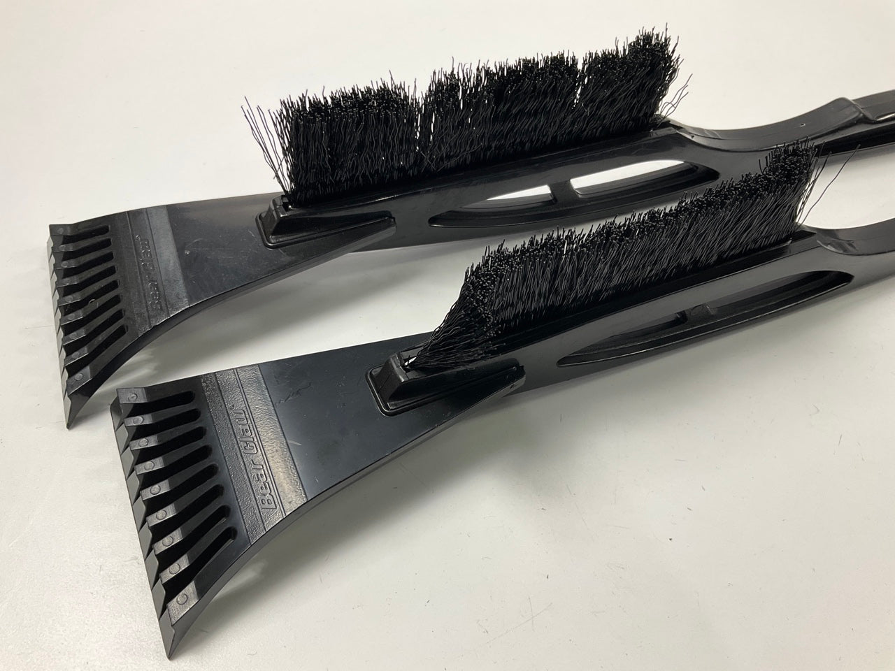 (2) Hopkins 19513 22'' Super Deluxe Snowbrush W/ Bear Claw Ice Scraper BLACK