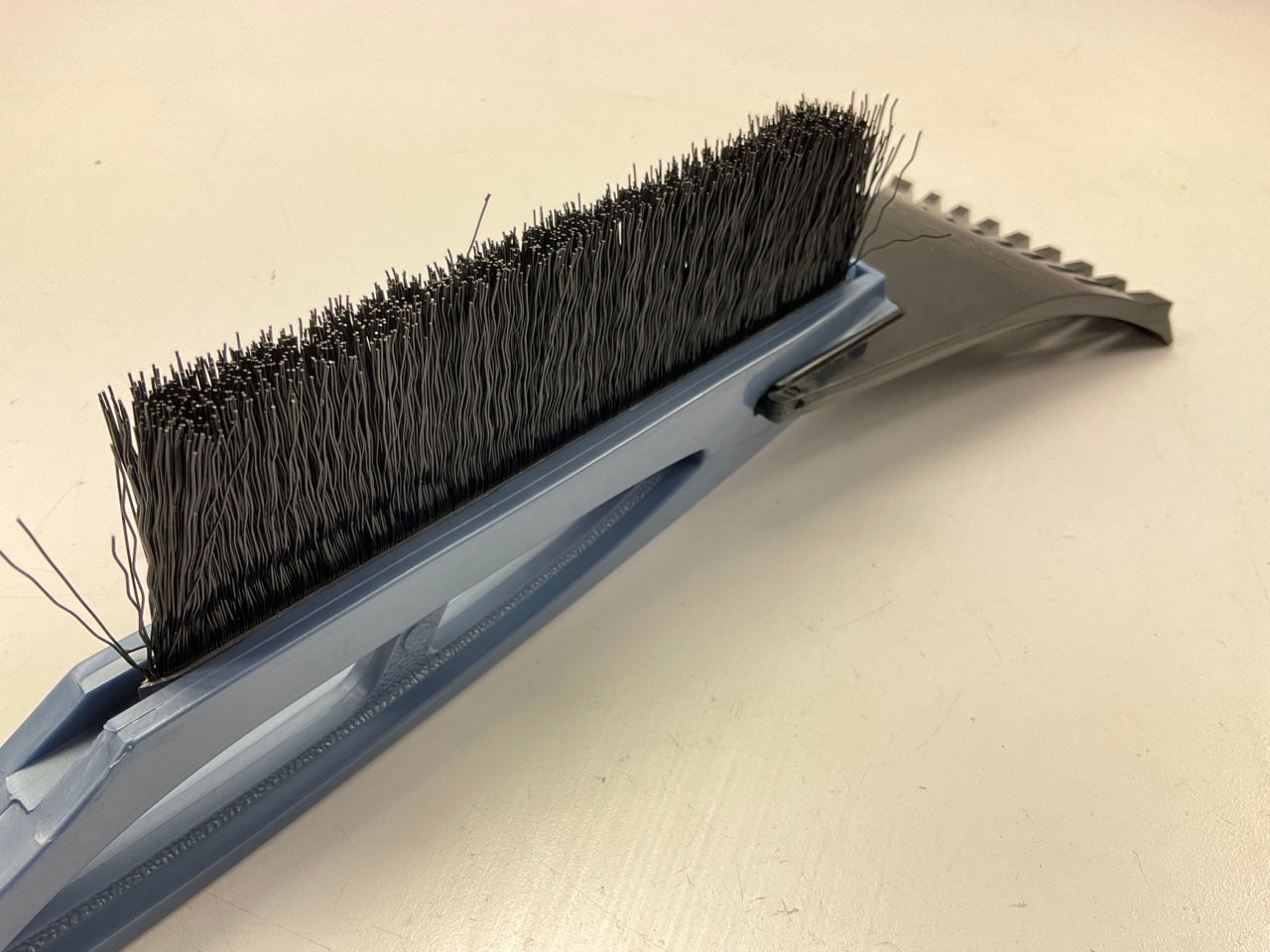 (5) Hopkins 19520 SubZero Super Deluxe Snow Brush & Ice Scraper 22''