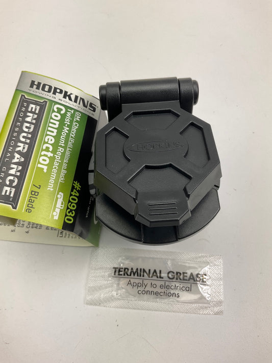 Hopkins 40930 GM Twist Endurance Mount Connector 7 Blade Trailer Lights Adapter