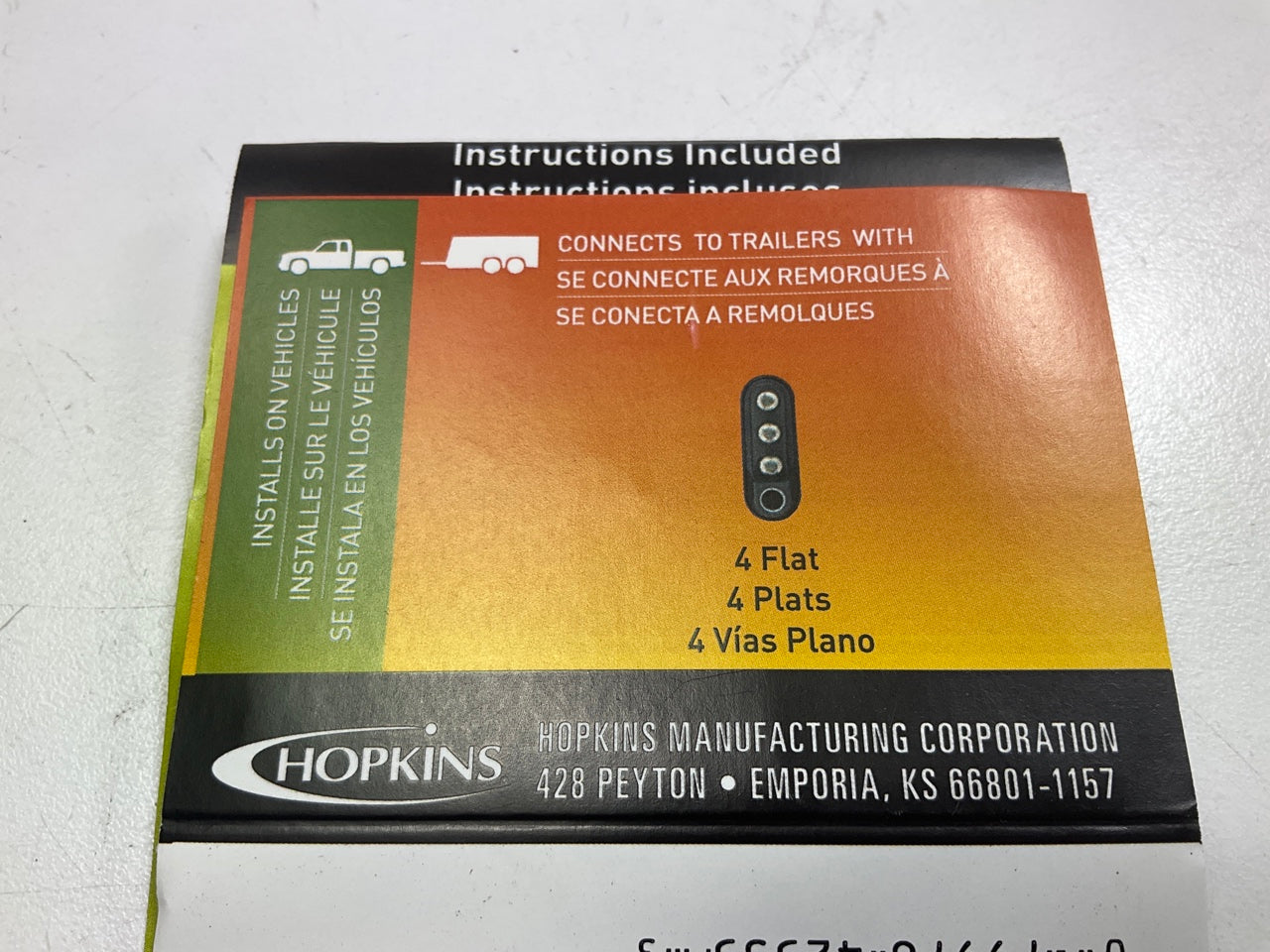 MISSING SCREW - Hopkins 42535 Plug-In Simple Vehicle To Trailer Wiring Connector