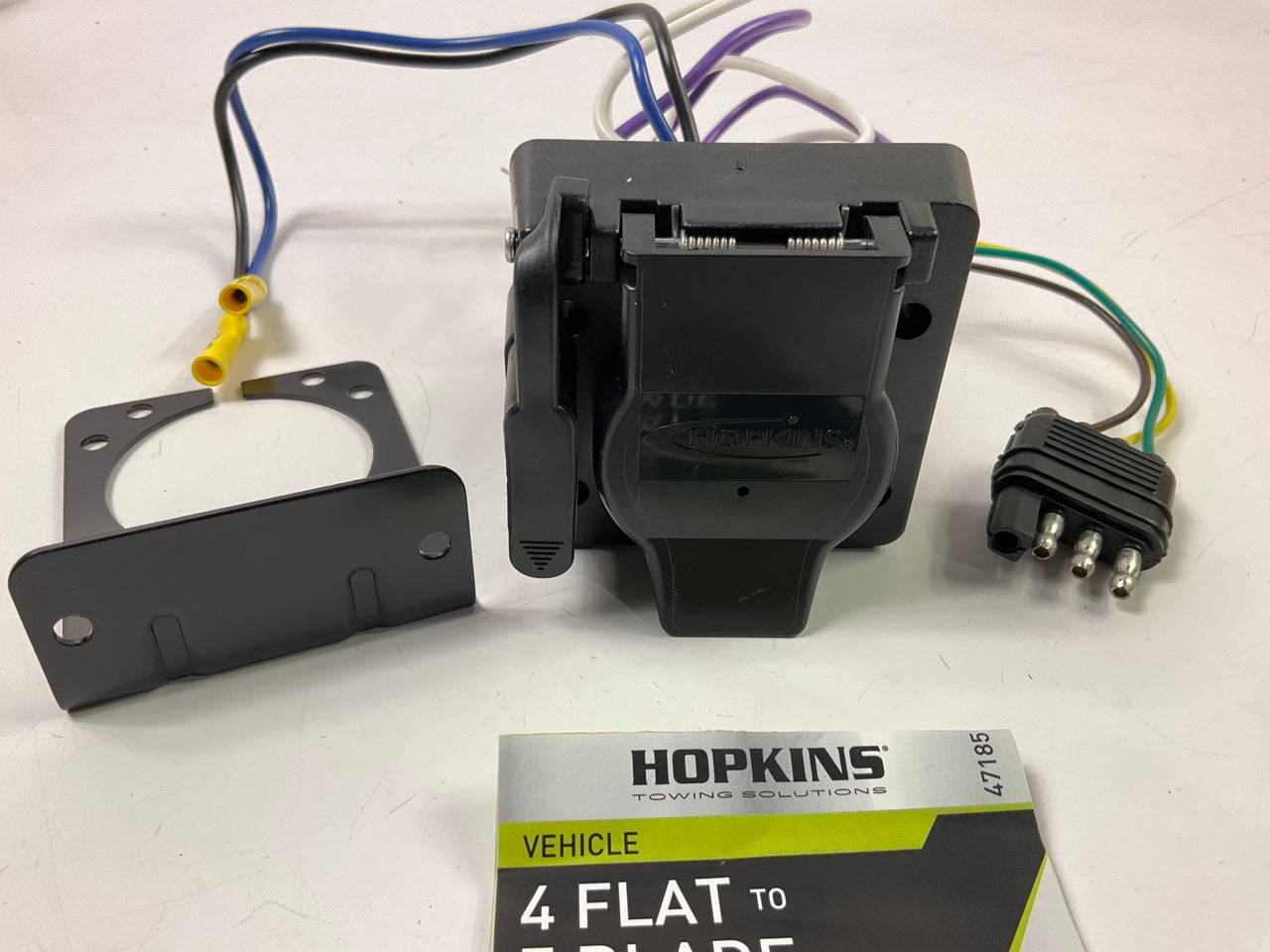 Hopkins 47185 Trailer Connector Adapter - 4 Flat To 7 Blade And 4 Flat