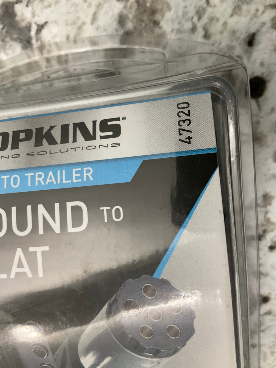 Hopkins 47320 Vehicle To Trailer Adapter Connector 6 Round To 4 Flat Smart Light