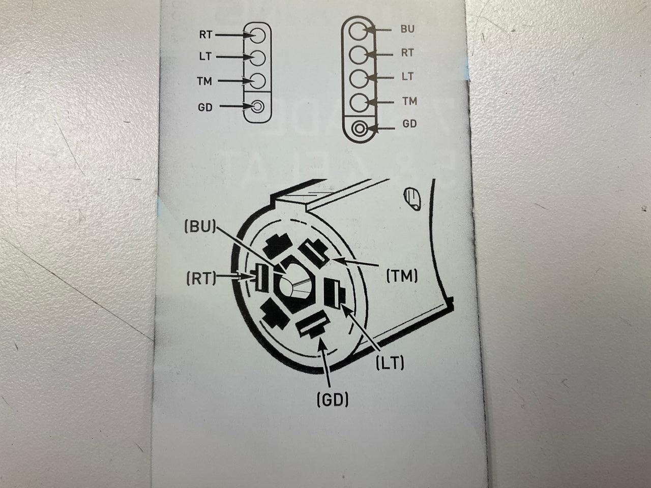 Hopkins 47385 Multi-Tow 7 Blade To 5 And 4 Flat Adapter