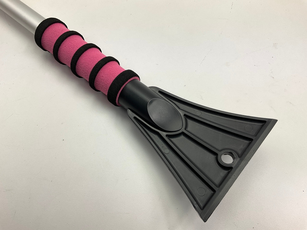 Hopkins 886PKUS 31'' Mallory Pink Ice Scraper Snow Brush