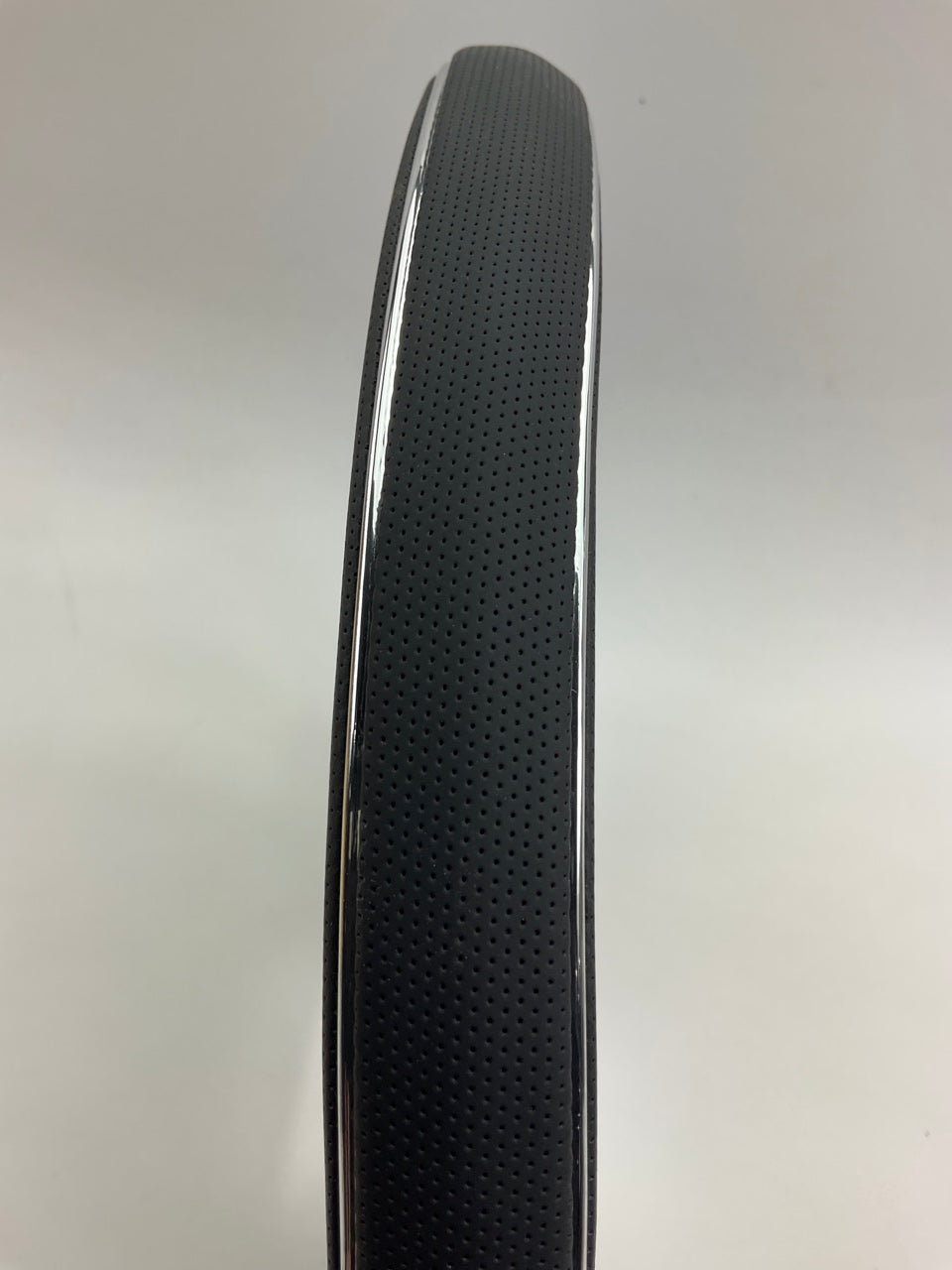 Hopkins 97376-9 HYPERFLEX Core Steering Wheel Cover 14.5''-15.5'' Black W/Chrome