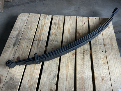 Husky 43-1041 Rear Leaf Spring, 5 Leaf, 2,775 Lbs. F2UZ-5560-E; F2UA-5560-HE