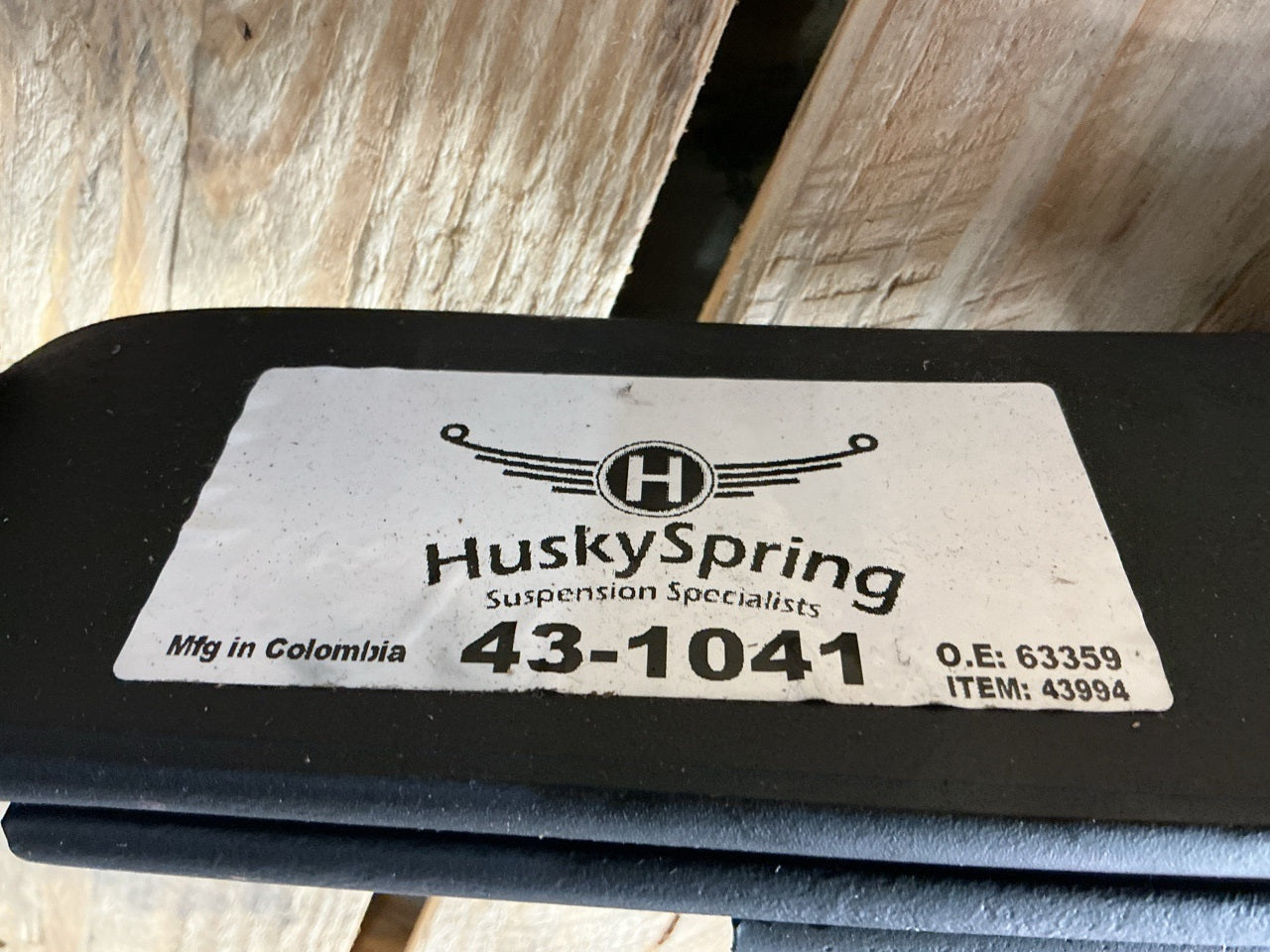 Husky 43-1041 Rear Leaf Spring, 5 Leaf, 2,775 Lbs. F2UZ-5560-E; F2UA-5560-HE