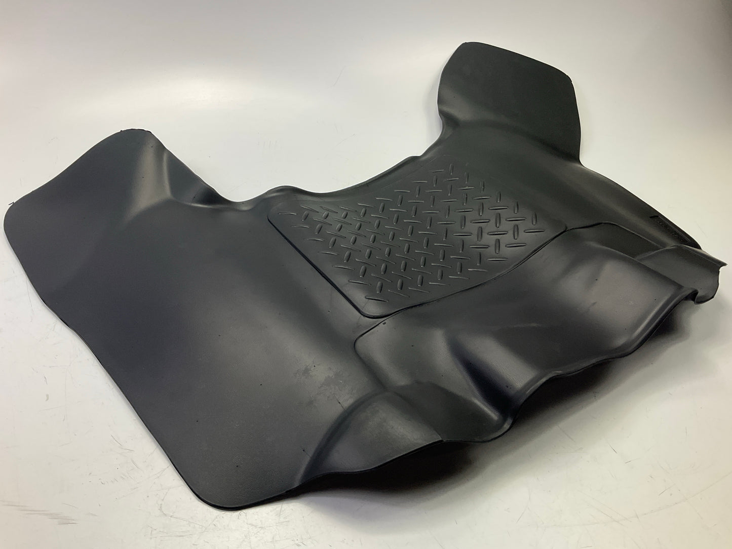SMALL SCRATCHES Husky Black Center Hump Floor Liner For 11-22 Ram 1500 2500 3500