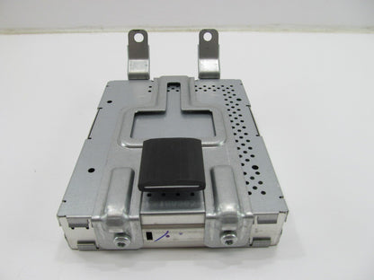 NEW GENUINE XM Radio Satellite Receiver Box Module OEM For Hyundai 00202-F7003