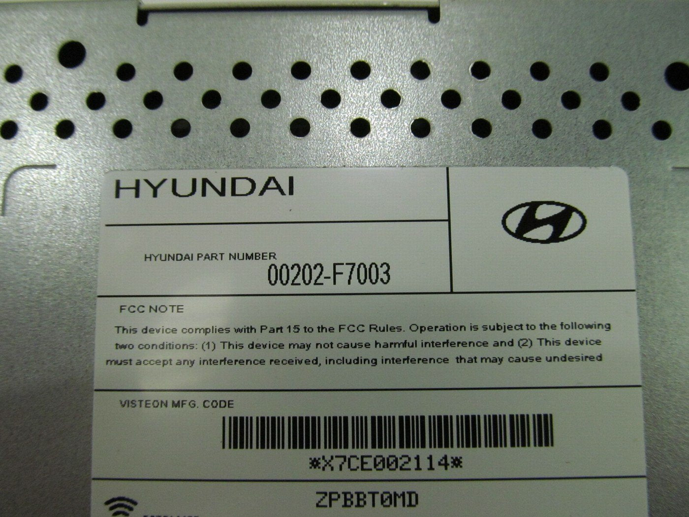 NEW GENUINE XM Radio Satellite Receiver Box Module OEM For Hyundai 00202-F7003