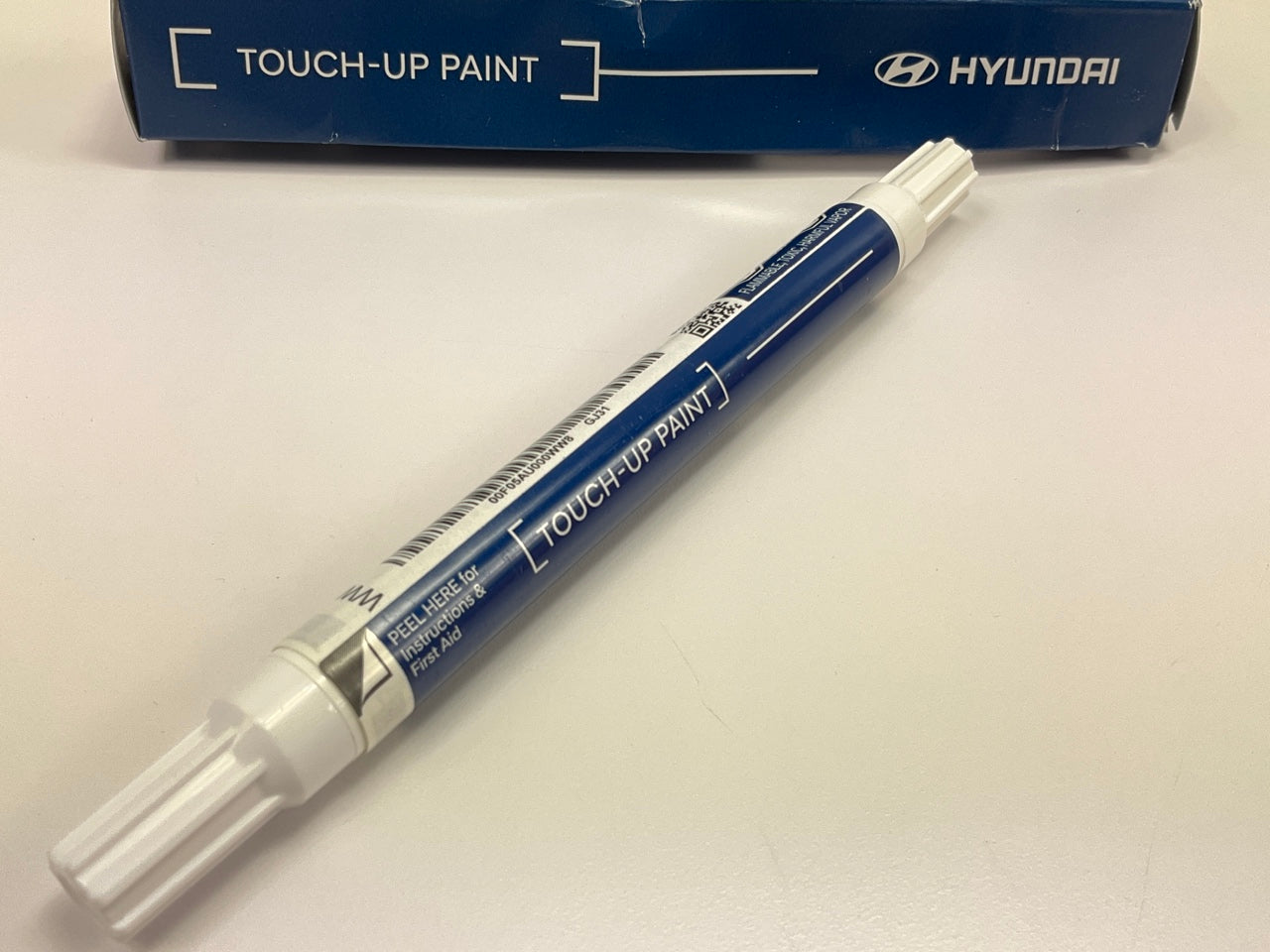NEW Touch Up Paint Scratch Fix Pen OEM For Hyundai  WW8 Ice White 00F05AU000WW8