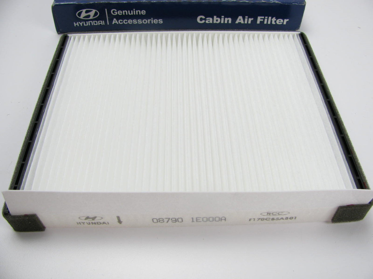 NEW GENUINE Cabin Air Filter OEM For 2006-2010 Hyundai Accent  087901E000A