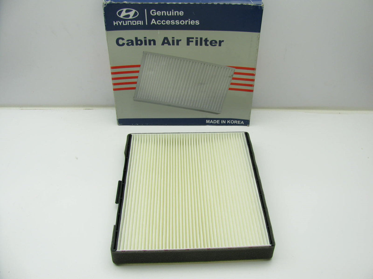 NEW GENUINE Cabin Air Filter OEM For Hyundai 05-06 Elantra 03-08 Tiburon