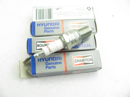 (4) NEW - OEM 1882211091 Champion RN9YC4 Ignition Spark Plugs For Hyundai