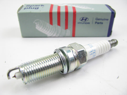 NEW - OEM GENUINE 1884611060 Spark Plug For Hyundai SILZKR6B 11